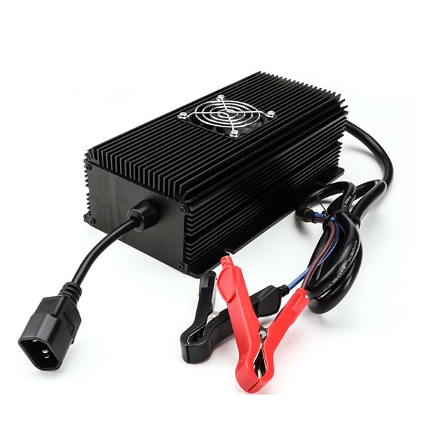 72V 7A Sealed Waterproof Battery Charger for golf cart
